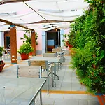מלון Pisacane 4*