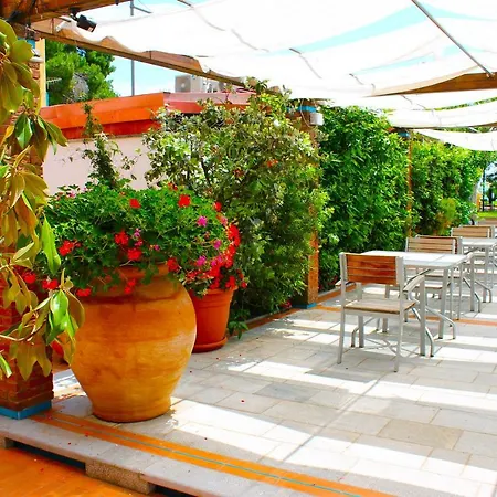 Hotel Pisacane 4*