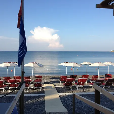 Pisacane Hotel 4*