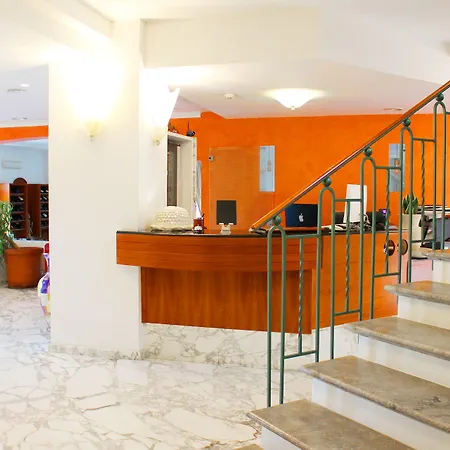Pisacane Otel Sapri