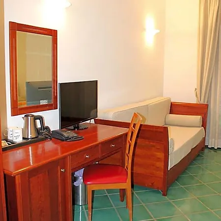 Hotel Pisacane