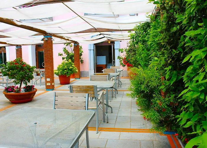 Hotel Pisacane 4*